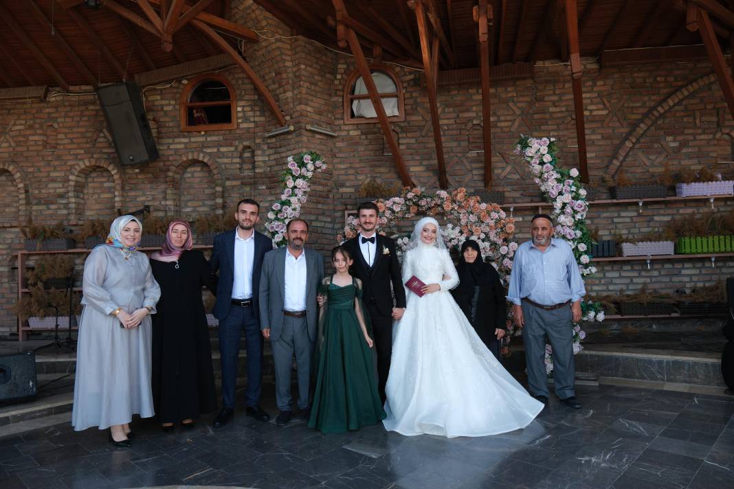 Zeynep ile Mehmet evlendi 1